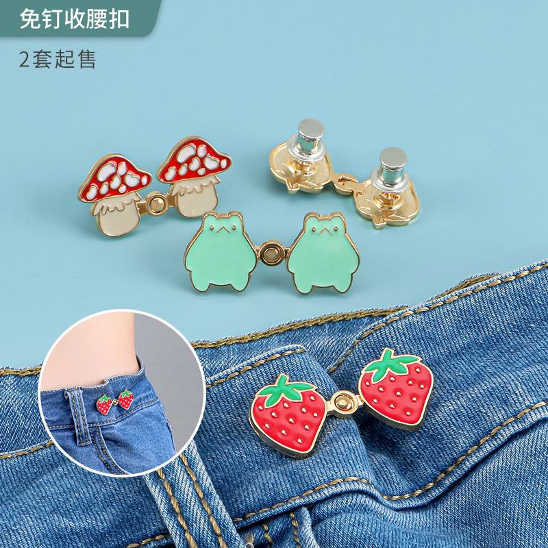 Cute and practical, these no-sew waist buckles are the perfect way to adjust your jeans for a better fit