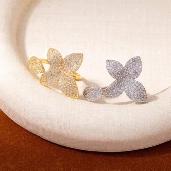 Full Zircon Finger Ring