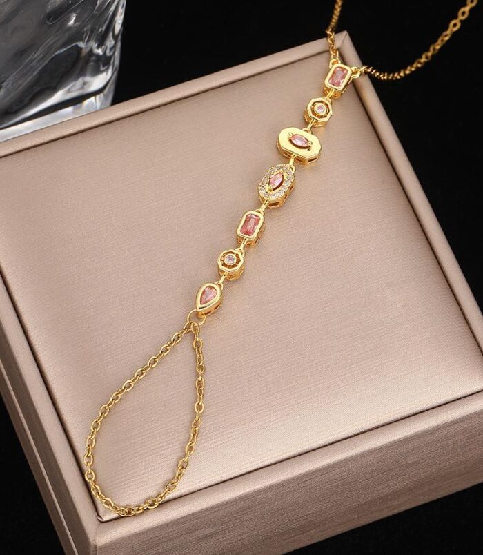 589793977_122260640582175415_5616954041218888036_n