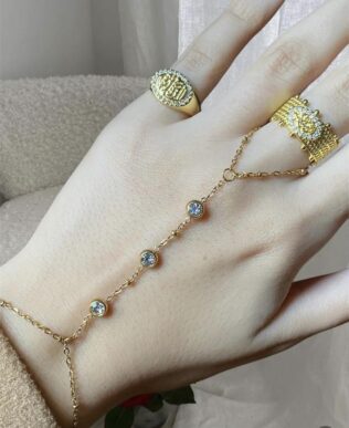 Three Ring Stone Hand Chain