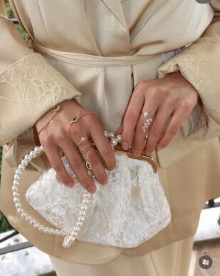 Zircon Leaf Finger RingÂ