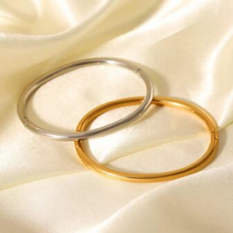 Stainless Steel oval shape Bracelet