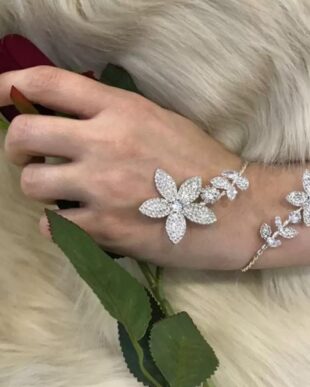 Diamond Cut Hand Bracelet